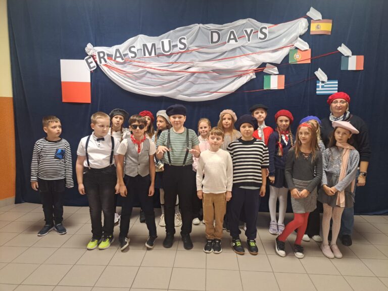 Bonjour, Francjo! Erasmus Days w ZSS w Rzykach – podróż do Francji bez walizki